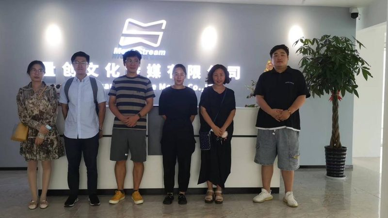 服装品牌设计：揭秘其背后的核心要素